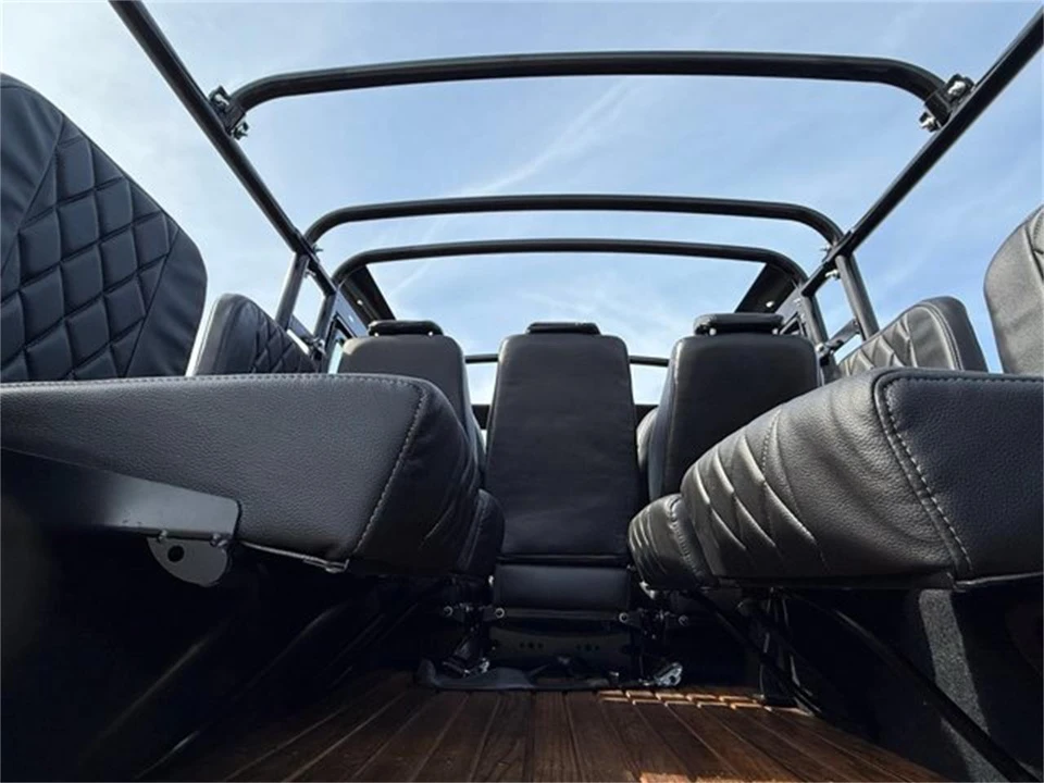1987 Land Rover Defender 110 - Image 28 of 31