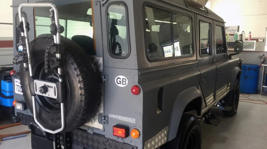 1987 Land Rover Defender 110 - Image 2 of 9