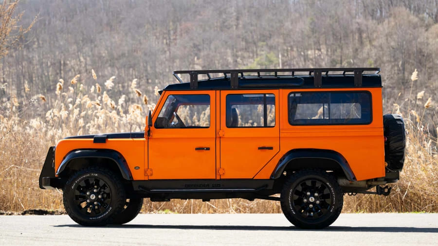 1987 Land Rover Defender 110 - Image 2 of 31