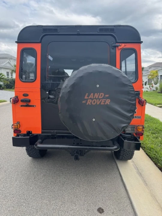 1987 Land Rover Defender 110 - Image 4 of 12