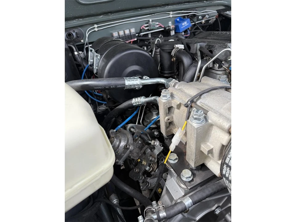 1987 Land Rover Defender 110 - Image 18 of 18