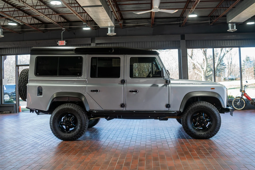 1987 Land Rover Defender 110 - Image 12 of 31