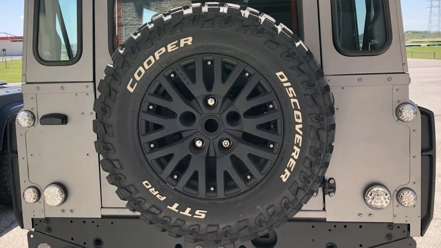 1987 Land Rover Defender 110 - Image 10 of 12