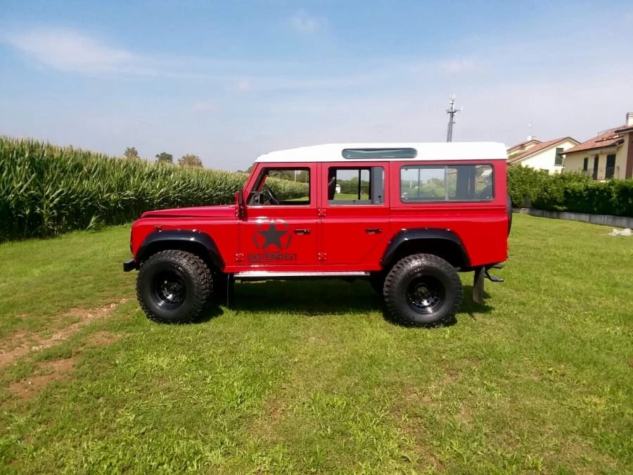 1987 Land Rover Defender 110 - Image 2 of 11