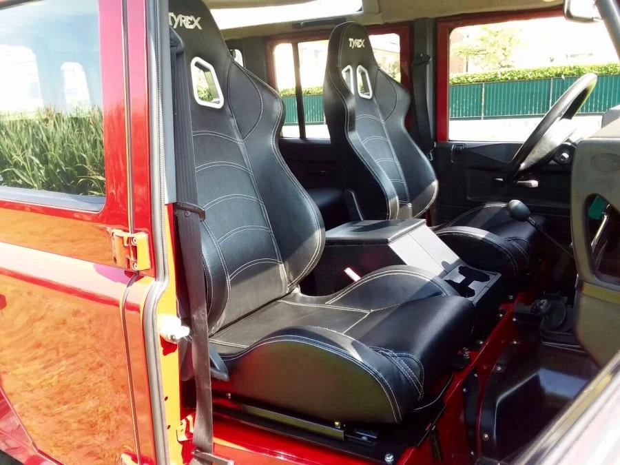 1987 Land Rover Defender 110 - Image 5 of 11