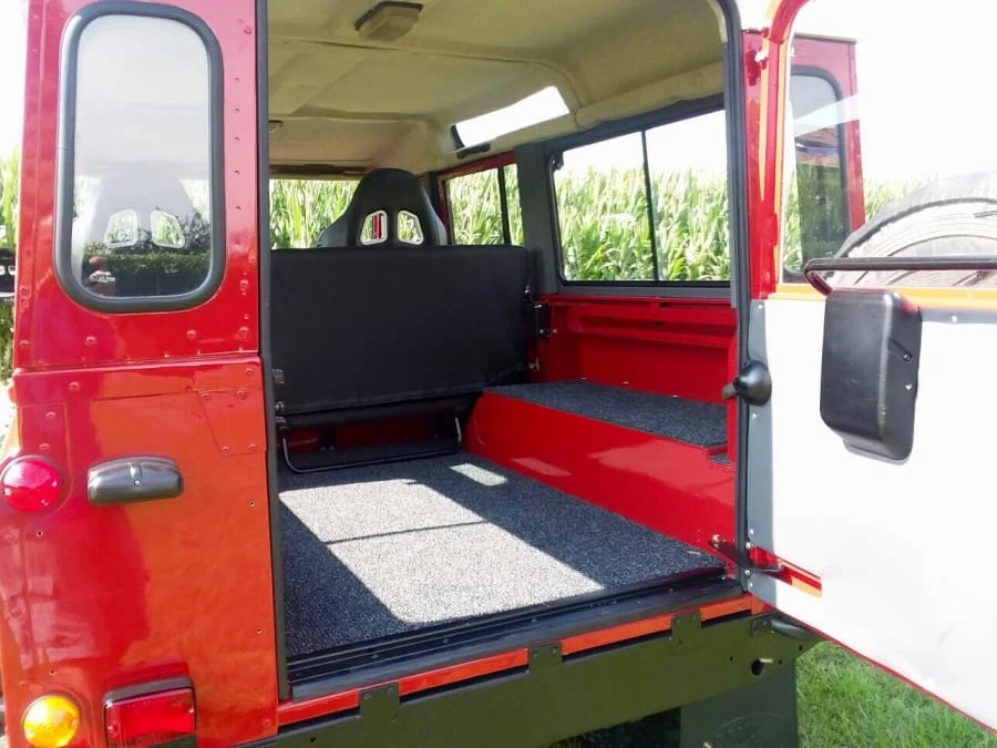 1987 Land Rover Defender 110 - Image 7 of 11