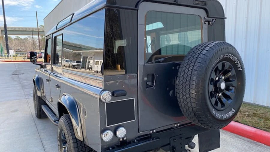 1987 Land Rover Defender 110 - Image 17 of 19