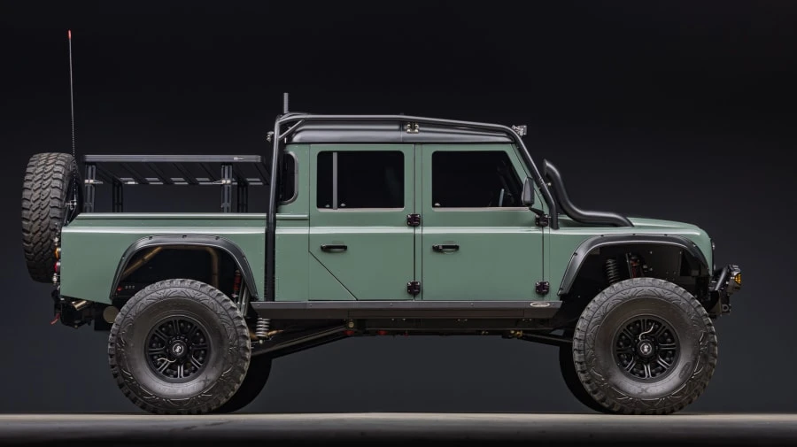 1987 Land Rover Defender 130 - Image 2 of 31