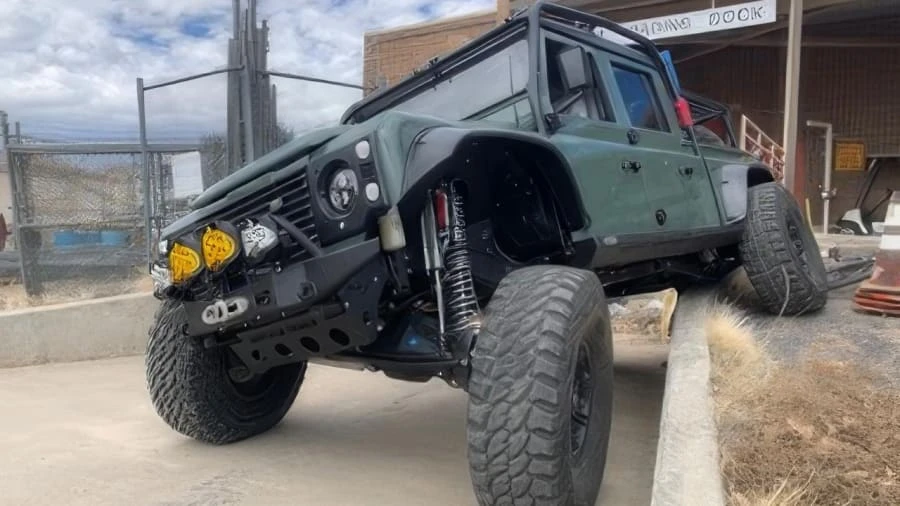 1987 Land Rover Defender 130 - Image 17 of 31