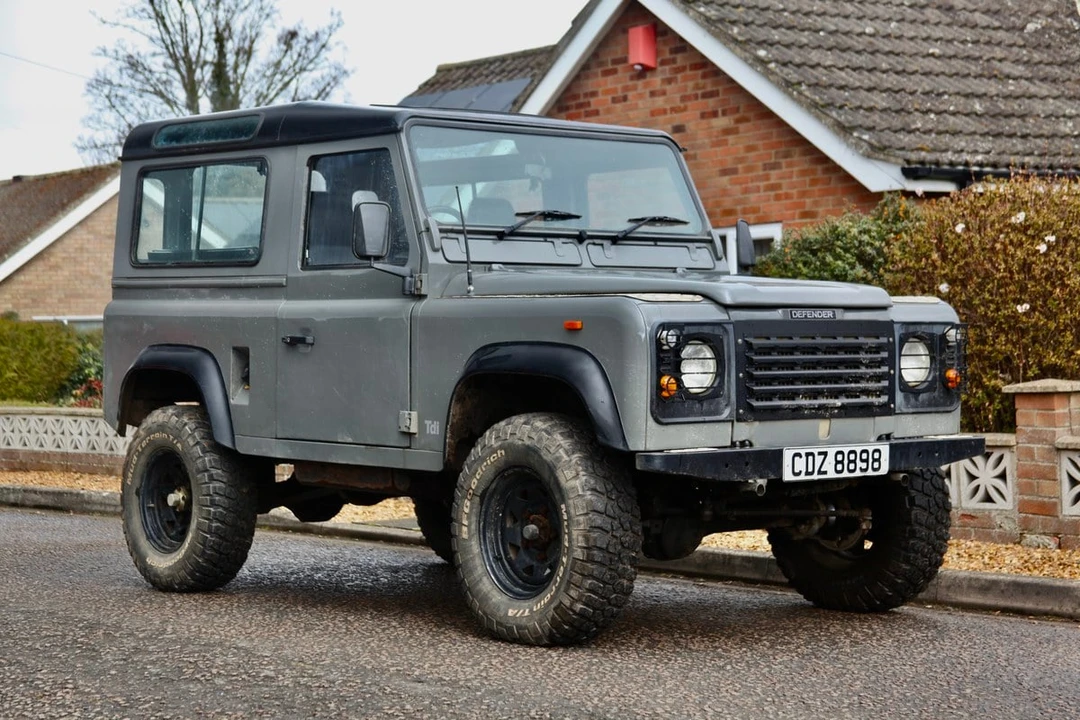 1987 Land Rover Defender 90 - Image 2 of 30