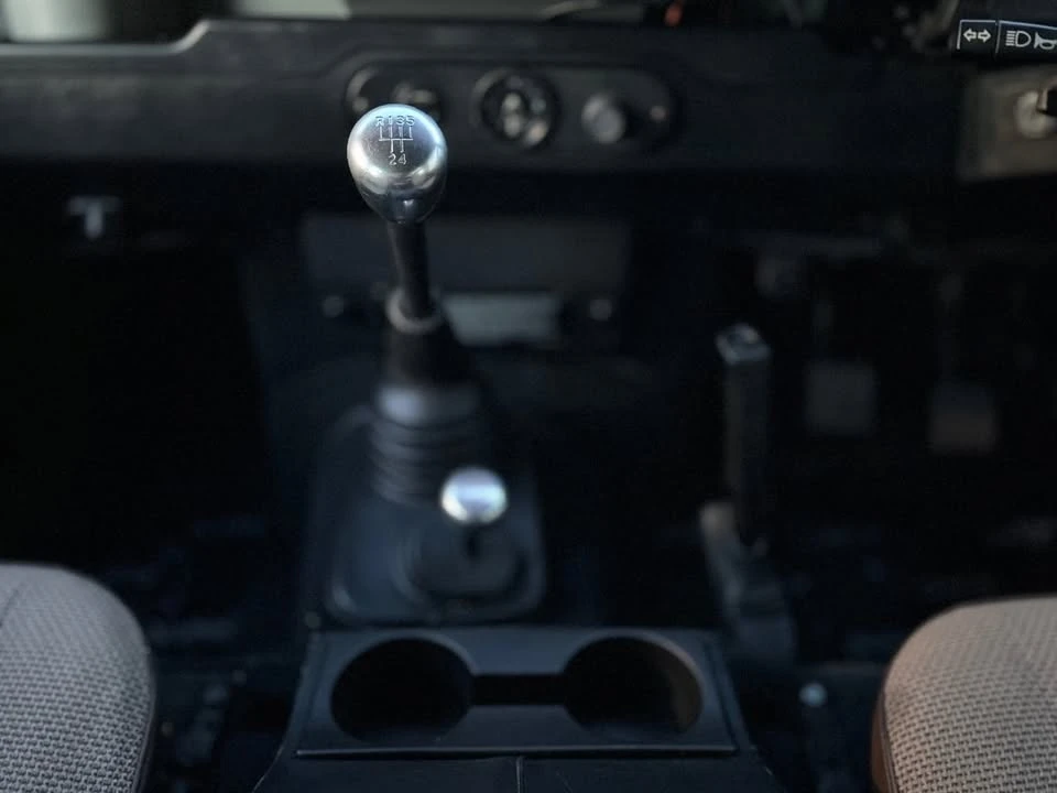 1987 Land Rover Defender 90 - Image 19 of 21