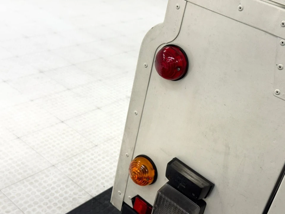 1987 Land Rover Defender 90 - Image 17 of 21