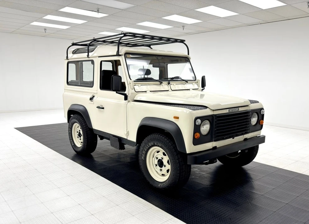 1987 Land Rover Defender 90 - Image 7 of 21