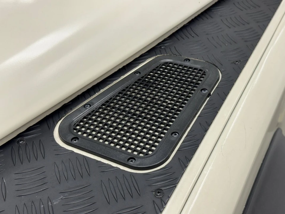 1987 Land Rover Defender 90 - Image 11 of 21