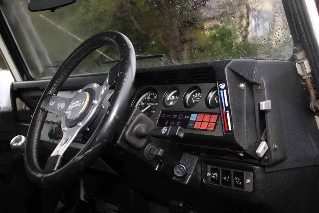 1987 Land Rover Defender 90 - Image 26 of 30