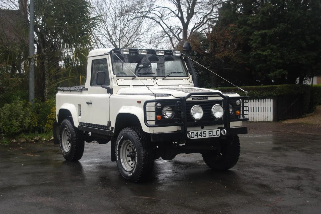 1987 Land Rover Defender 90 - Image 9 of 30