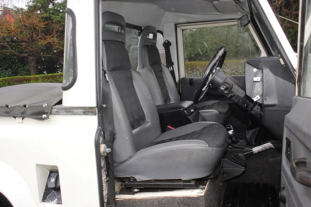 1987 Land Rover Defender 90 - Image 27 of 30