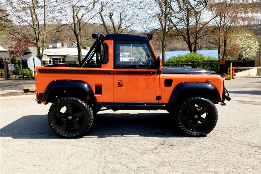 1987 Land Rover Defender 90 - Image 2 of 5