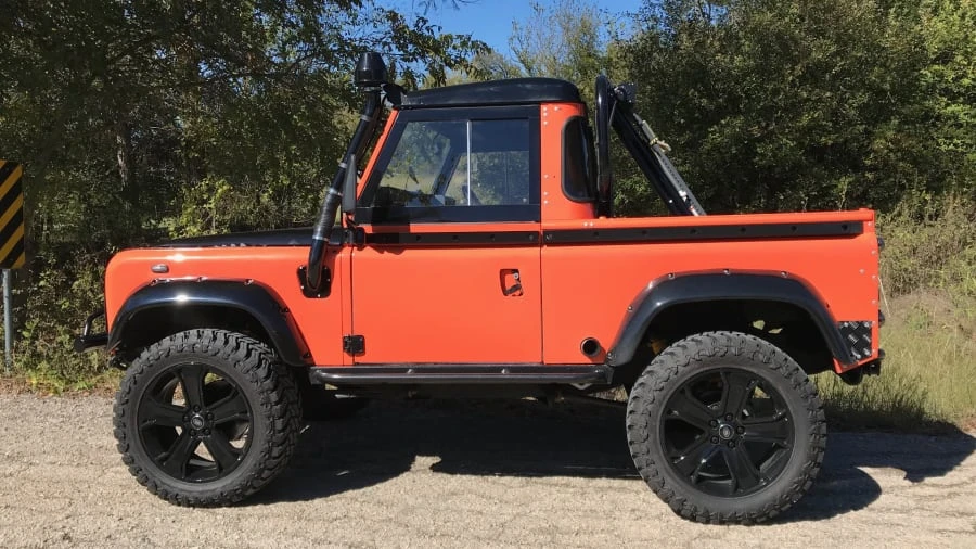 1987 Land Rover Defender 90 - Image 2 of 8