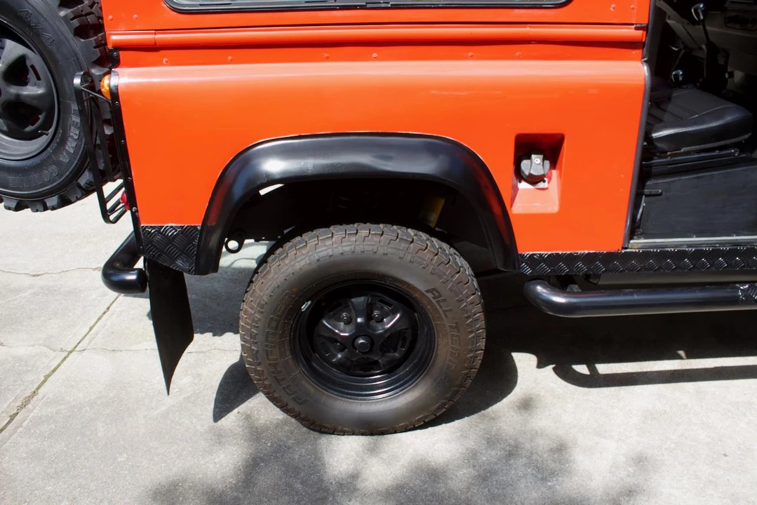 1987 Land Rover Defender 90 - Image 13 of 31
