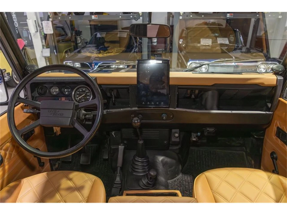 1987 Land Rover Defender 90 - Image 3 of 31