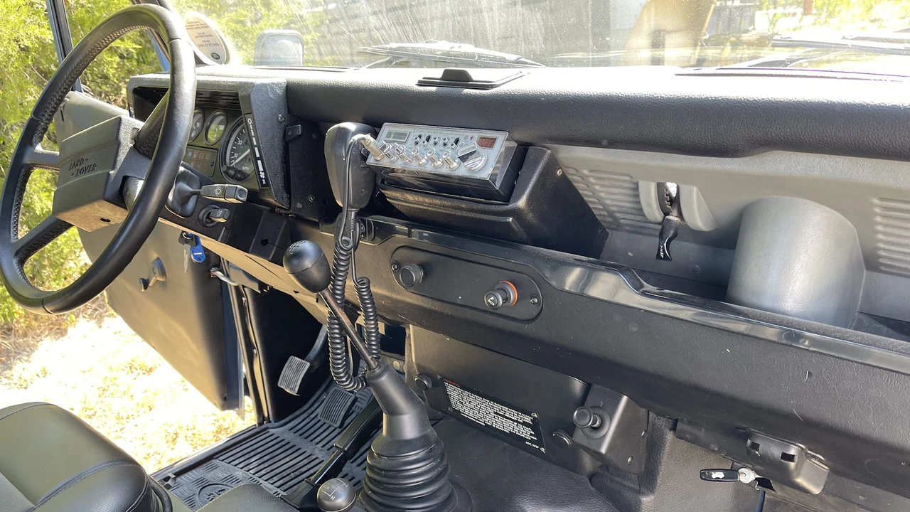 1987 Land Rover Defender 90 - Image 4 of 11