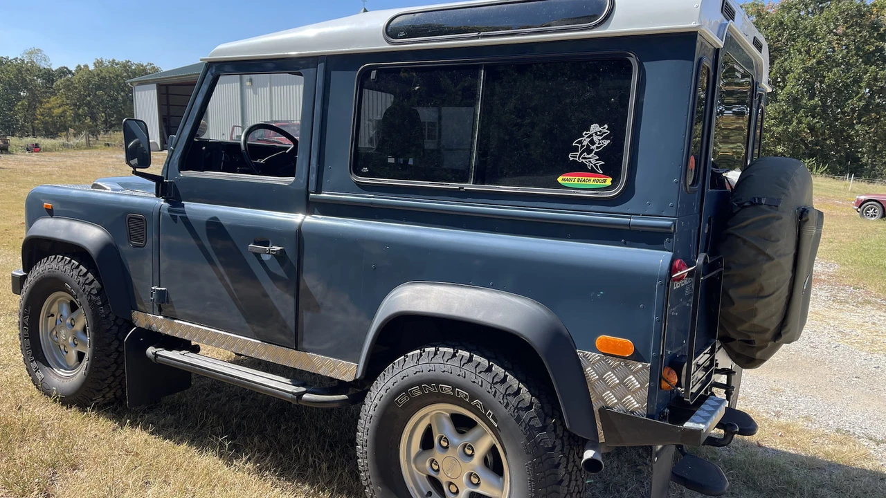 1987 Land Rover Defender 90 - Image 9 of 11