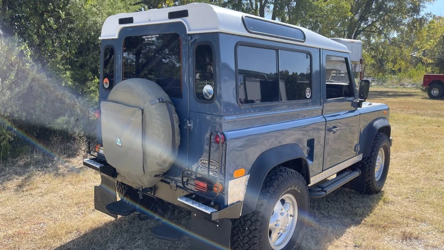 1987 Land Rover Defender 90 - Image 2 of 11