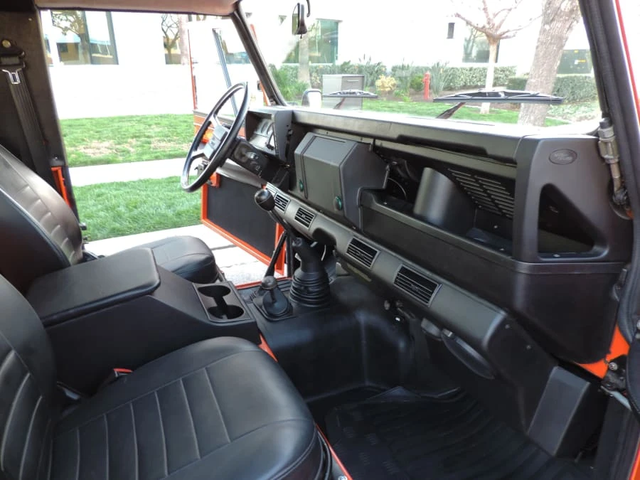 1987 Land Rover Defender 90 - Image 6 of 11
