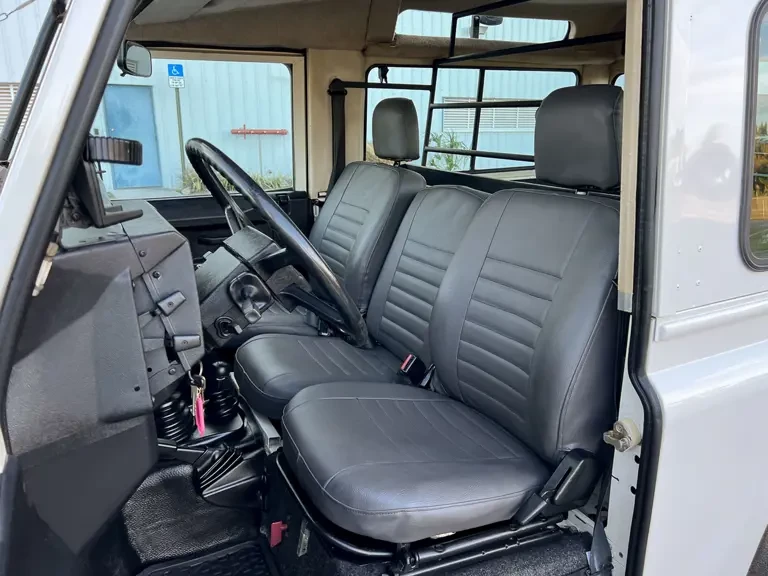 1987 Land Rover Defender 90 - Image 14 of 17