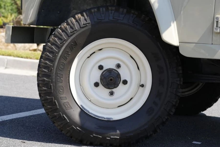 1987 Land Rover Defender - Image 12 of 30