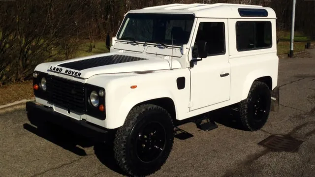 1987 Land Rover Defender Country Edition