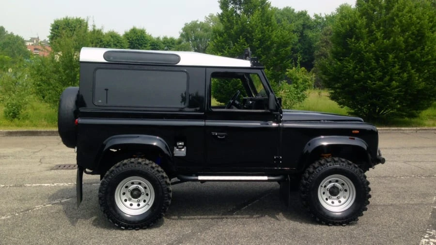 1987 Land Rover Defender 90 - Image 2 of 10