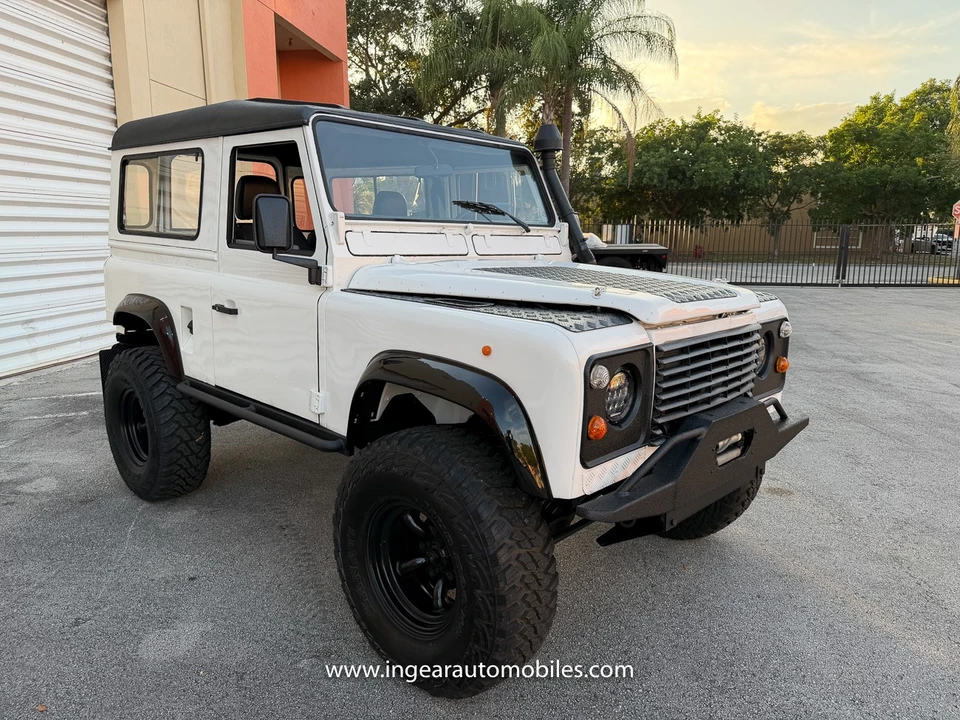 1987 Land Rover Defender 90 - Image 10 of 31