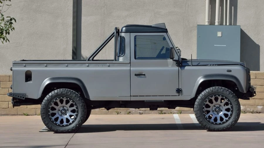 1987 Land Rover Defender 130 - Image 2 of 27