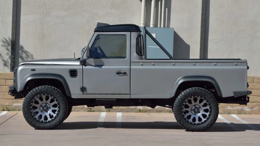 1987 Land Rover Defender 130 - Image 8 of 27