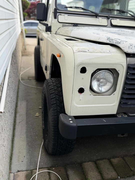 1987 Land Rover Defender 110 - Image 5 of 31
