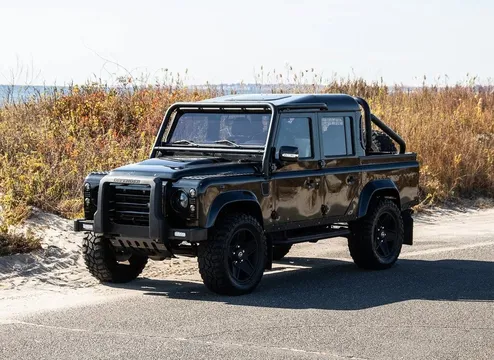 1987 Land Rover Defender 110 Tophat Classics Build LS3