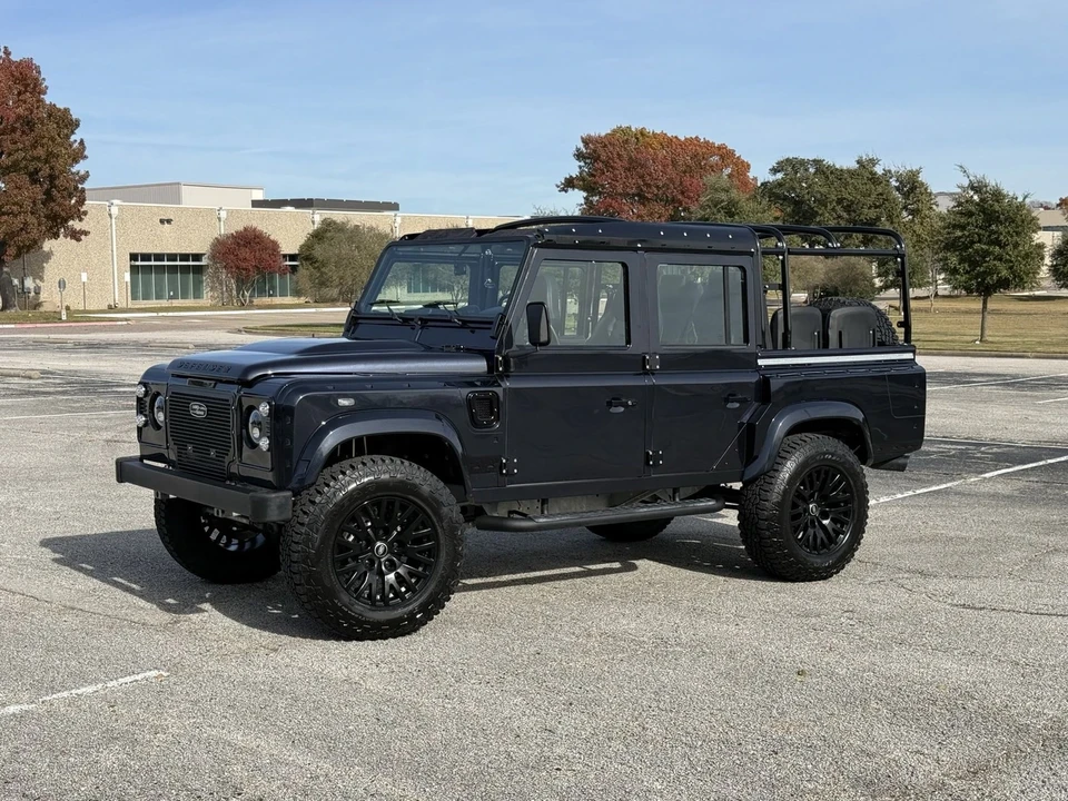 1987 Land Rover Defender 110 - Image 15 of 21