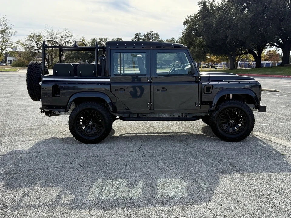 1987 Land Rover Defender 110 - Image 18 of 21
