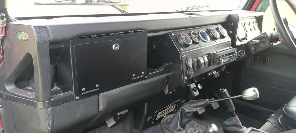 1987 Land Rover Defender 110 - Image 16 of 30