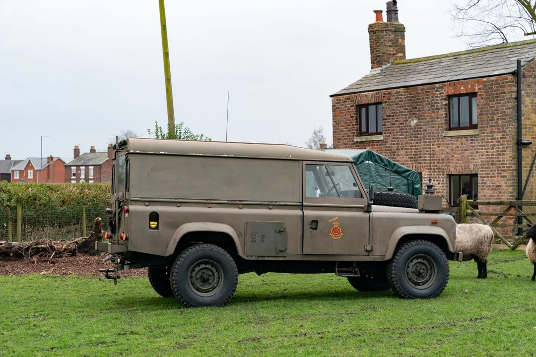 1987 Land Rover Defender 110 - Image 24 of 30