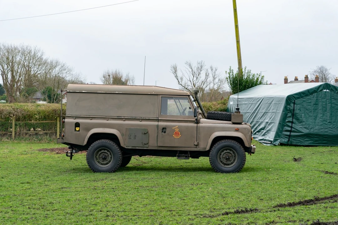 1987 Land Rover Defender 110 - Image 23 of 30