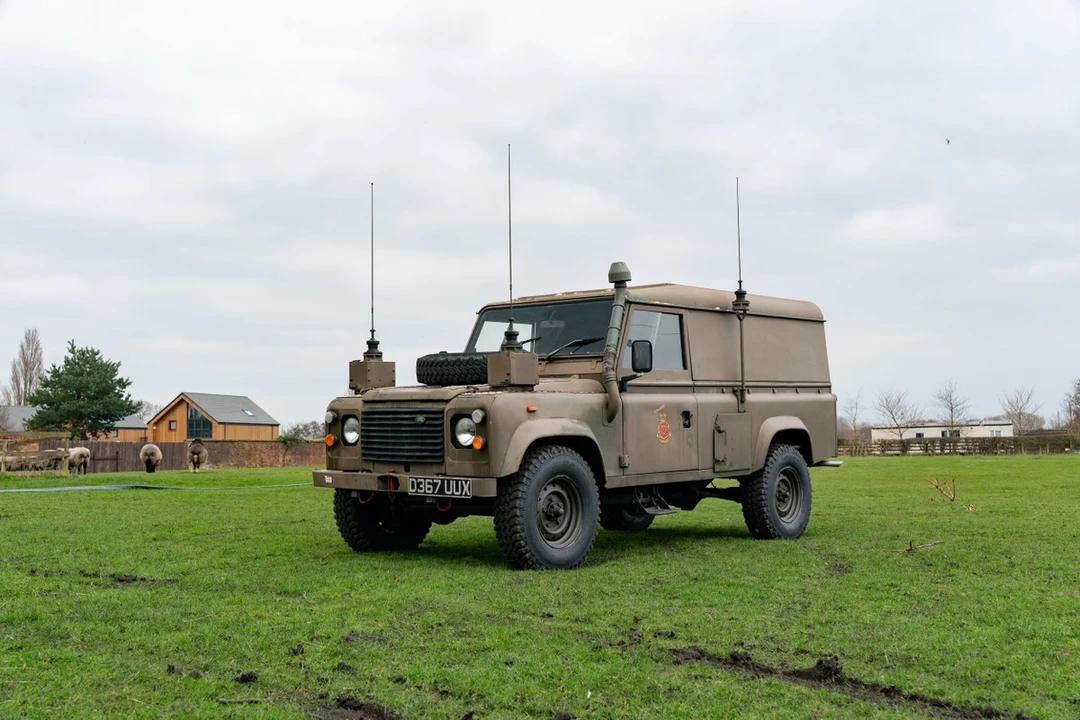 1987 Land Rover Defender 110 - Image 14 of 30