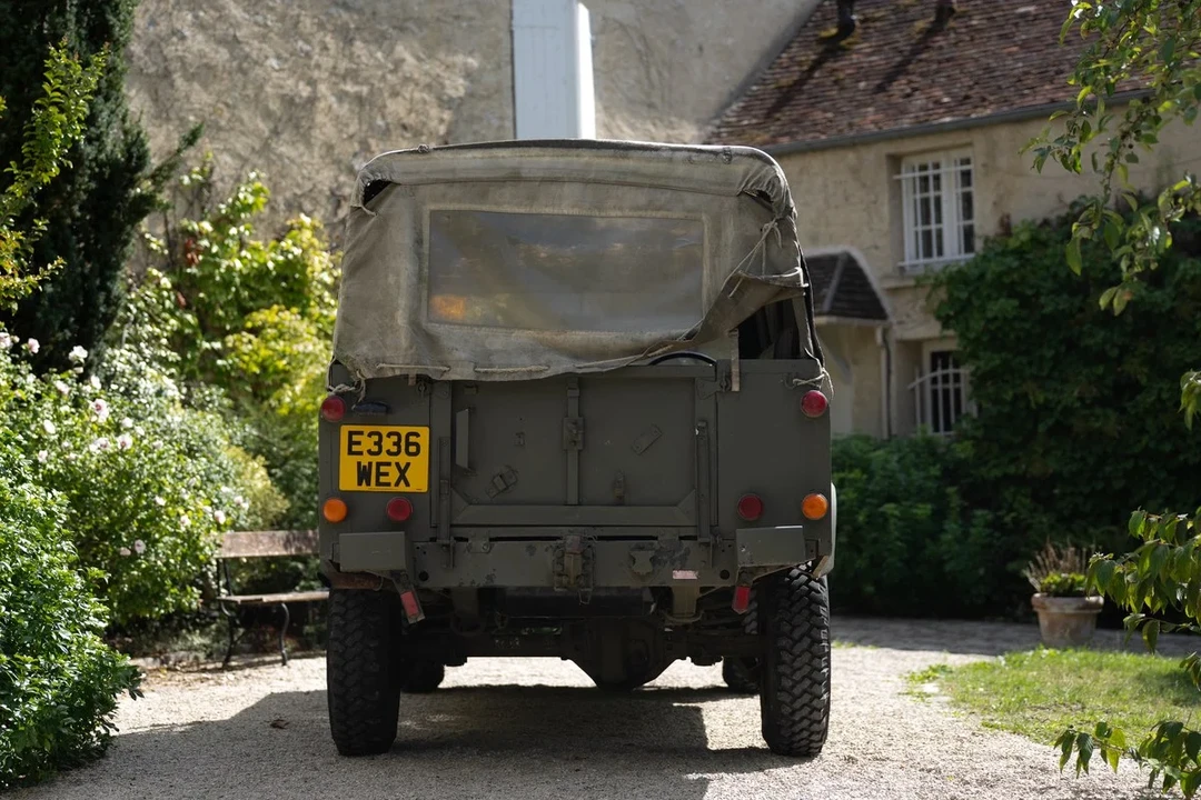 1987 Land Rover Defender 110 - Image 7 of 30