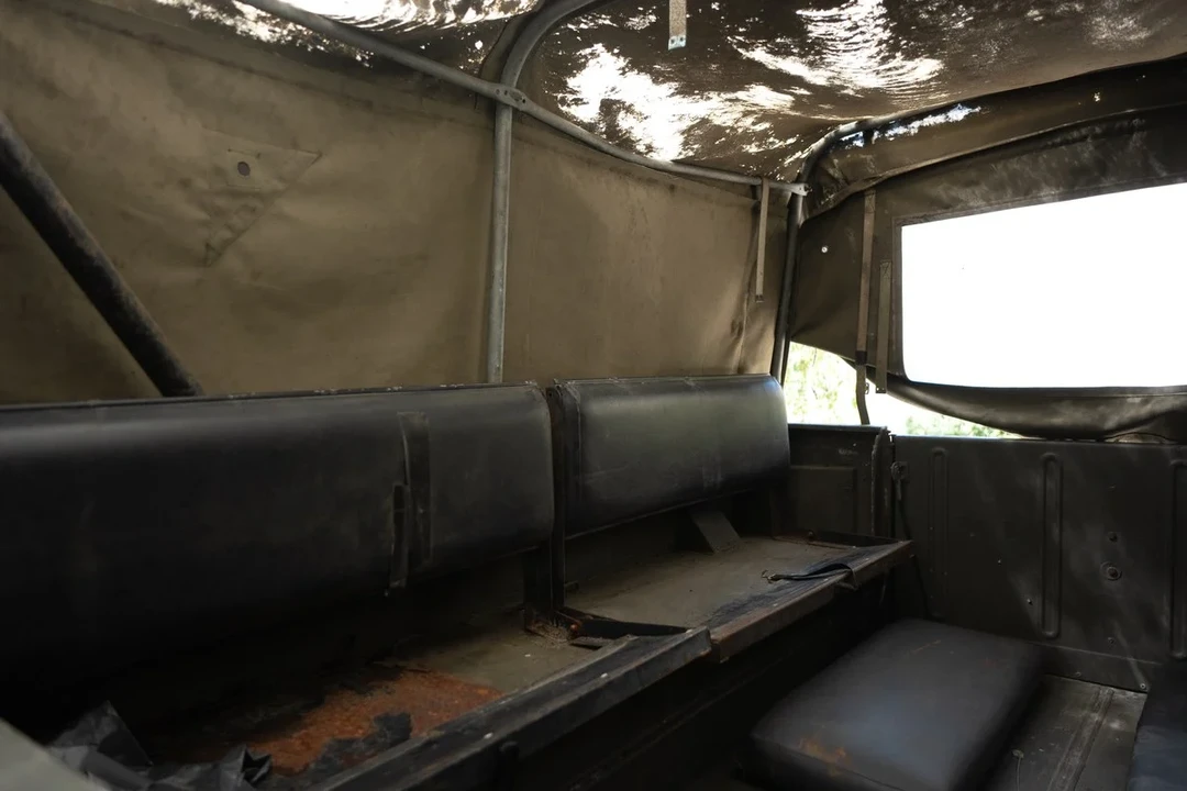 1987 Land Rover Defender 110 - Image 25 of 30