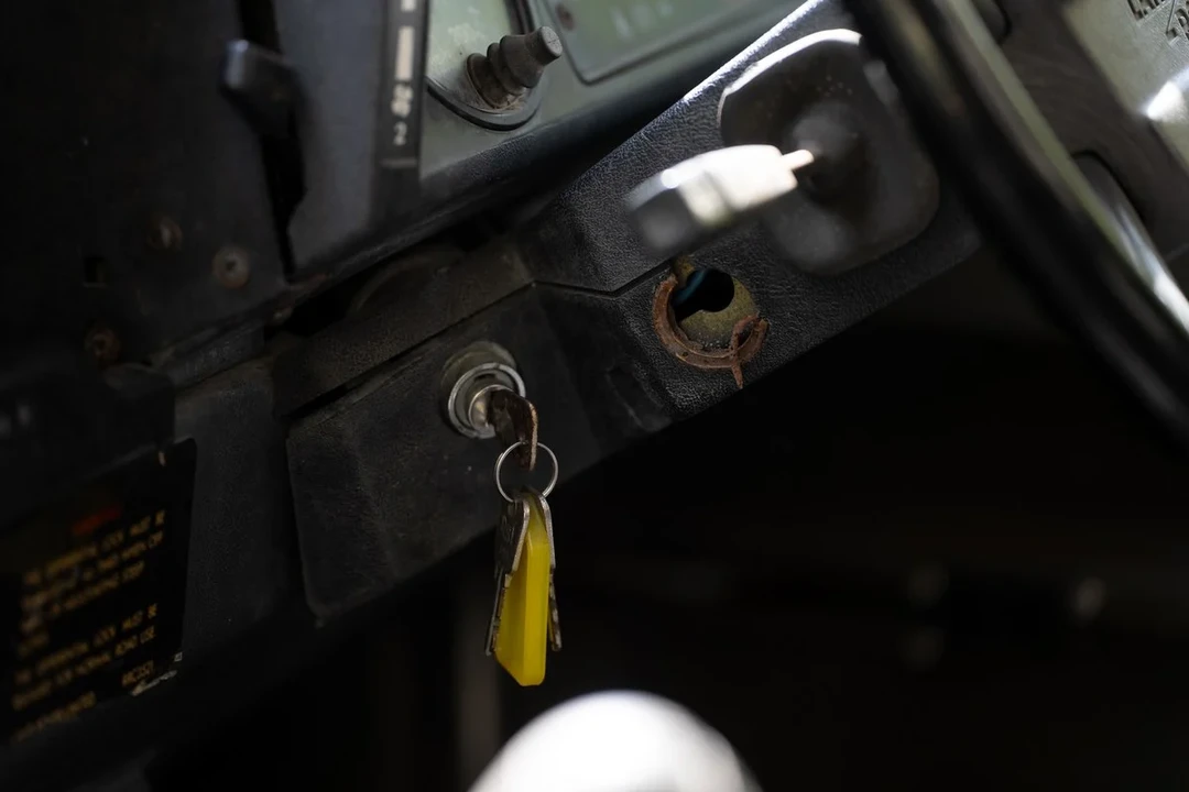 1987 Land Rover Defender 110 - Image 18 of 30