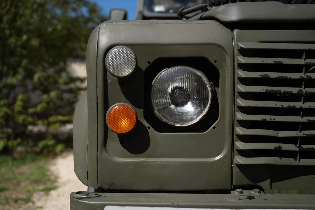 1987 Land Rover Defender 110 - Image 30 of 30