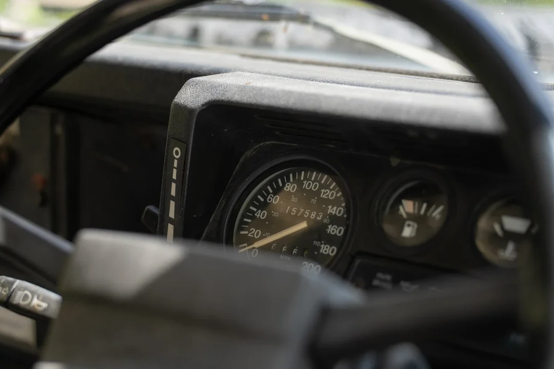 1987 Land Rover Defender 110 - Image 11 of 30