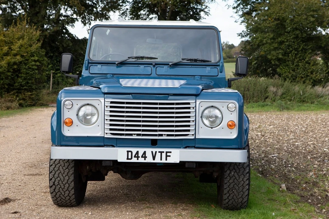 1987 Land Rover Defender 110 - Image 6 of 30
